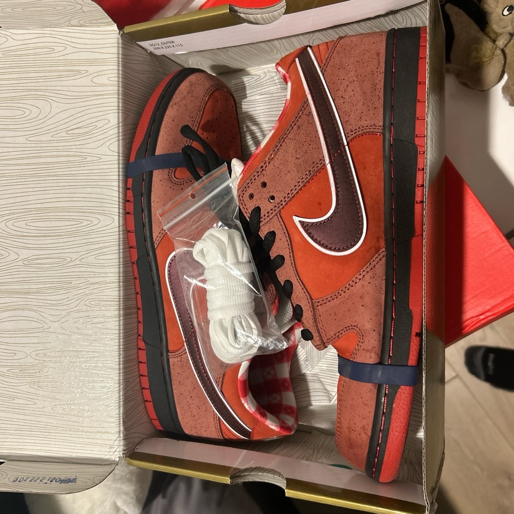 Nike SB Dunk “Red Lobster” excellent condition ‼️NEGOTIABLE‼️
